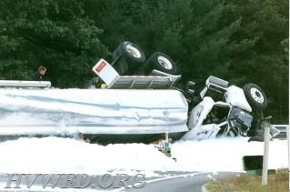 Tractor Trailer Rollover I-95 Exit 3